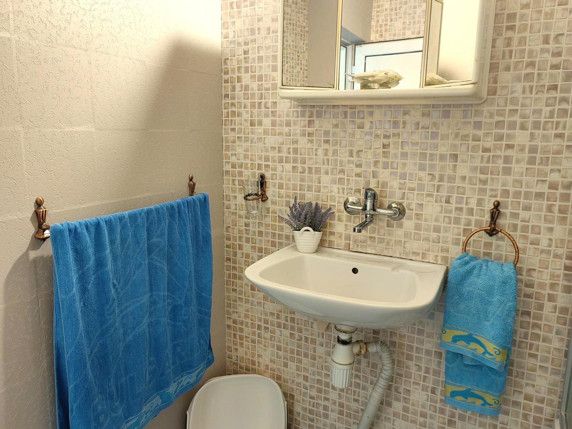 Guest House Blago Varna Esterno foto